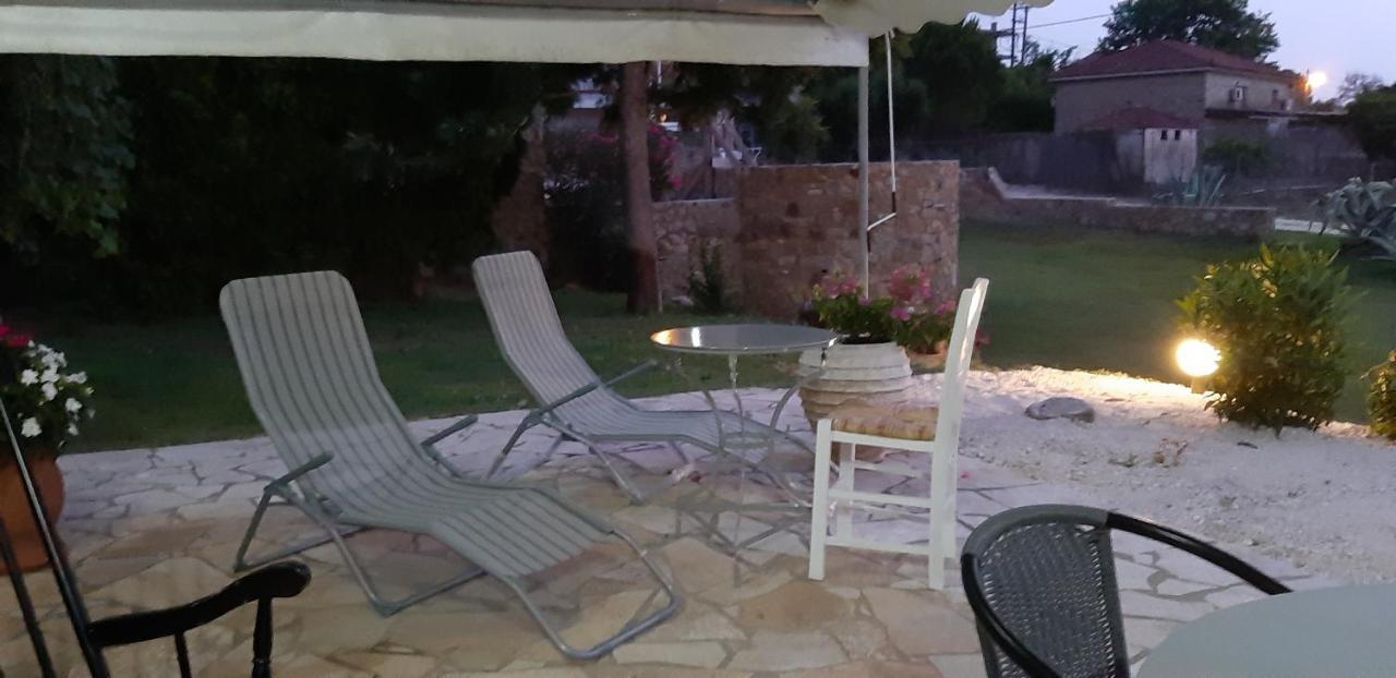 Holiday home Hannas Paradise - Evi Skafidia